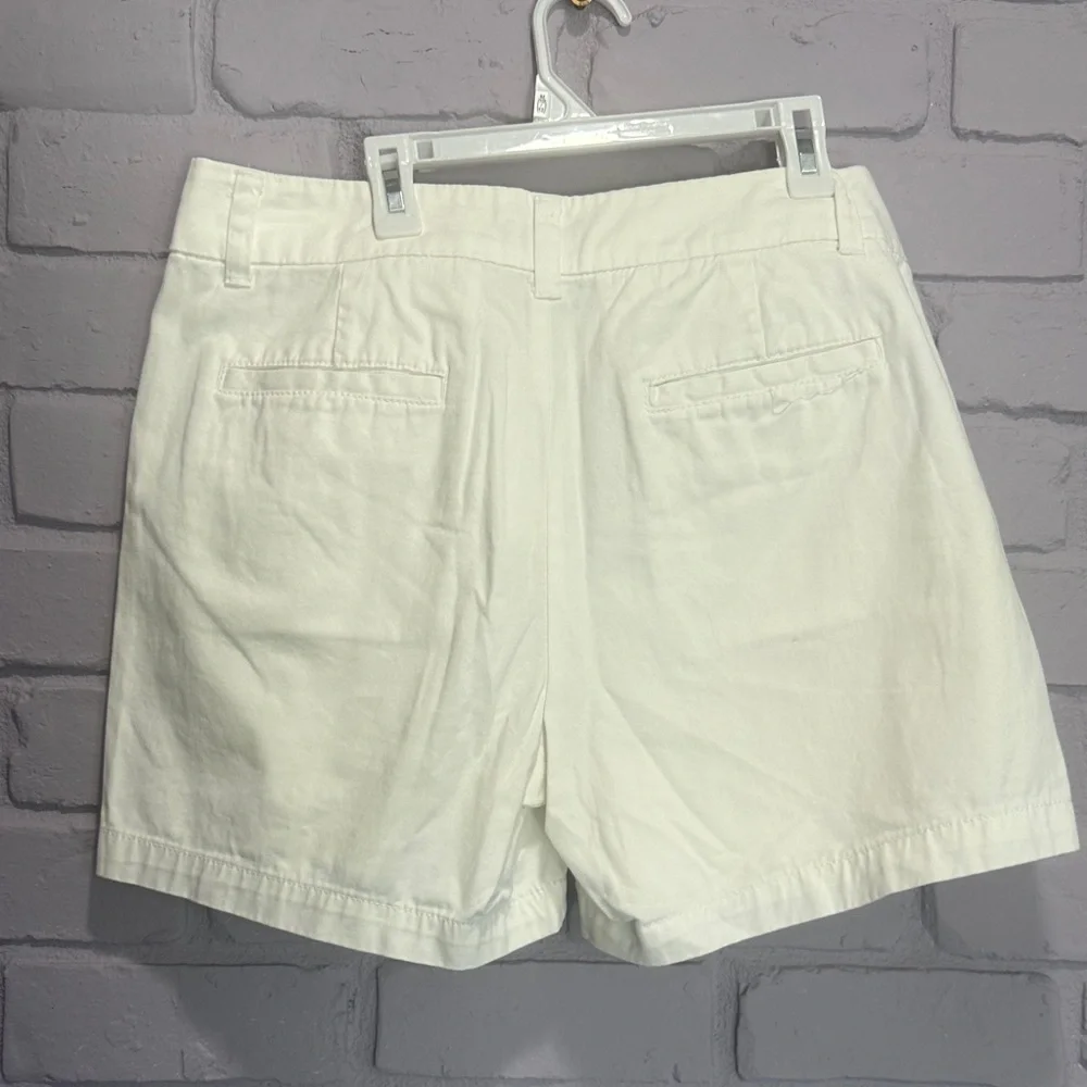 NWOT Merona Women's Cream Shorts size 8